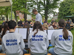 Die Wilde Musik spielte auf der Osterauinsel.